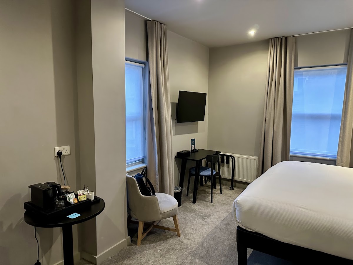 Room 1