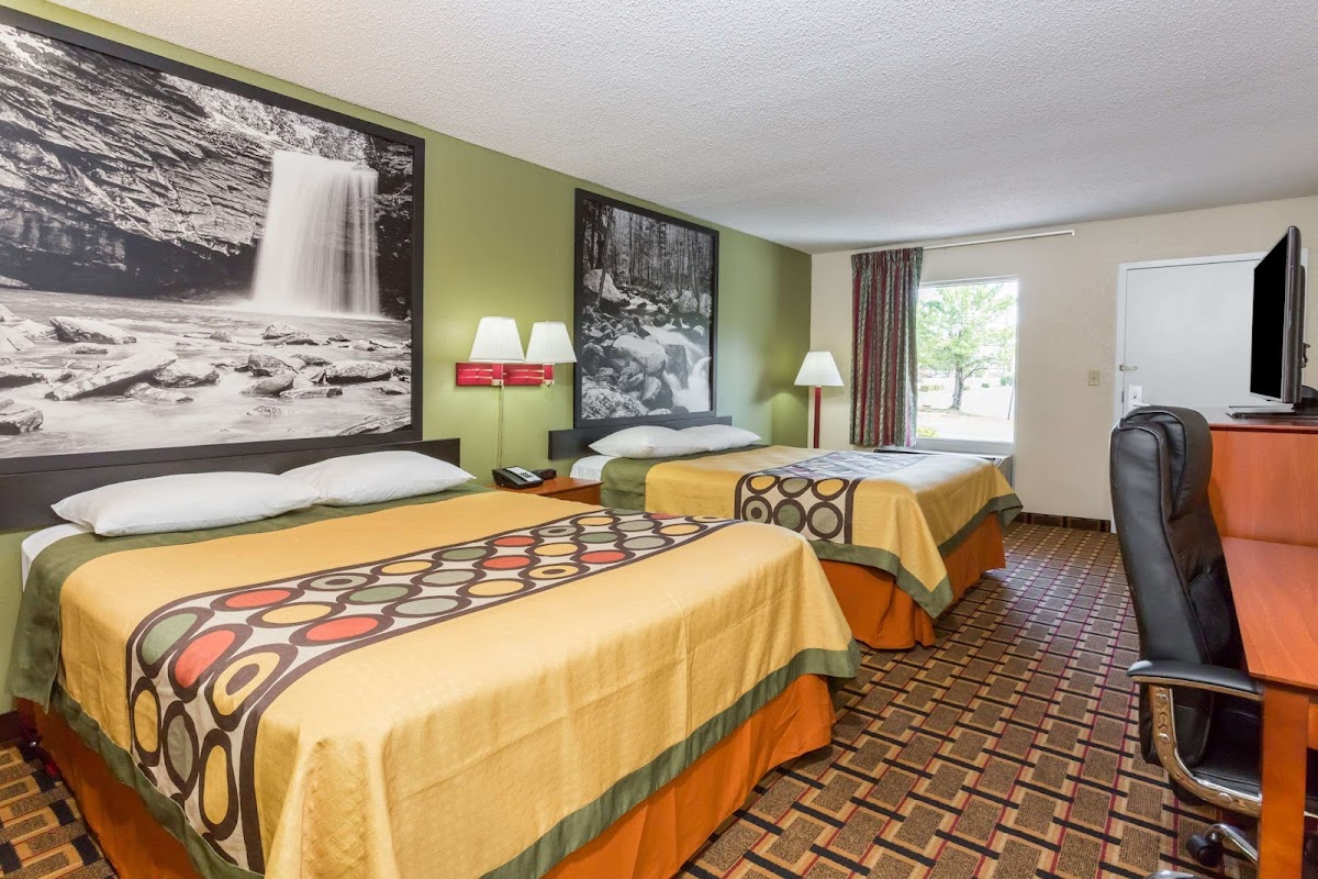 Super 8 by Wyndham Stafford photo 2
