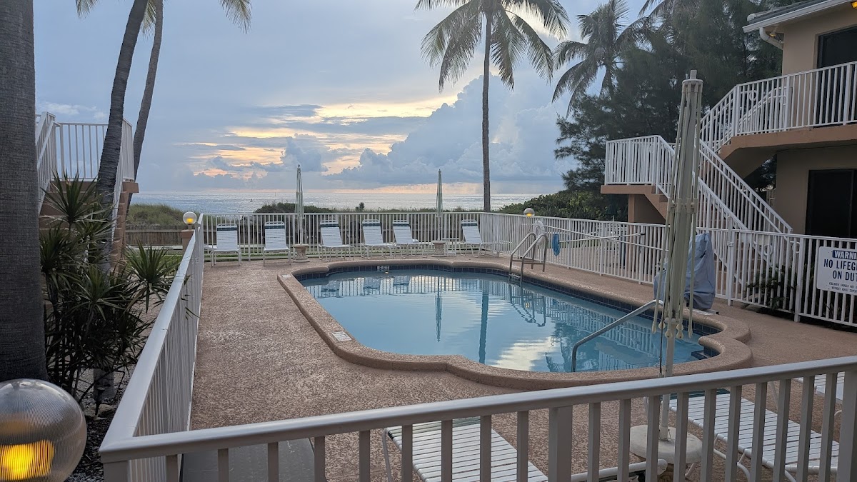 Emerald Seas Beach Club