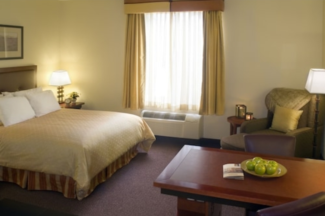 Larkspur Landing Extended Stay Suites Folsom photo 2