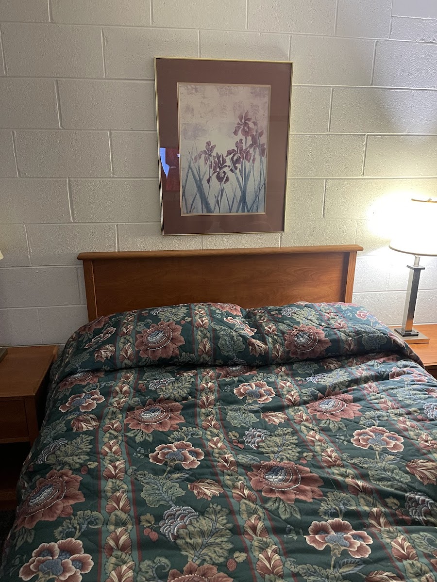 Country Host Motel photo 2