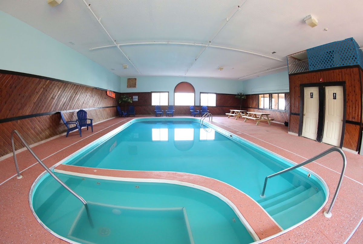 Super 8 by Wyndham Portsmouth photo 3