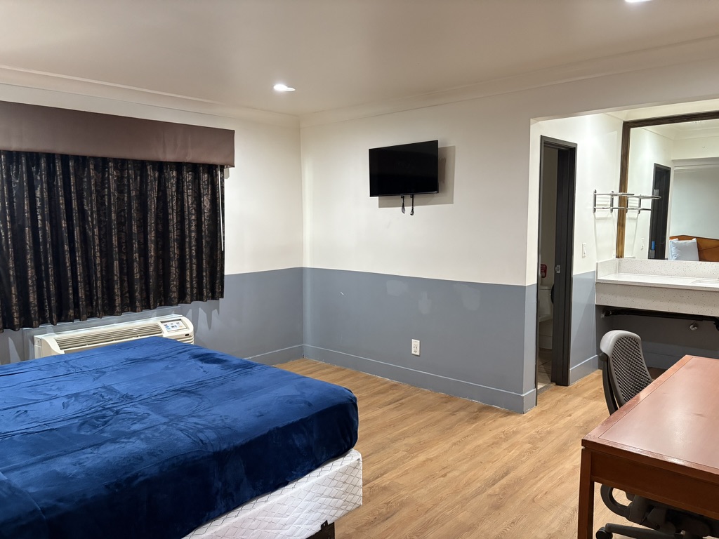Room 1