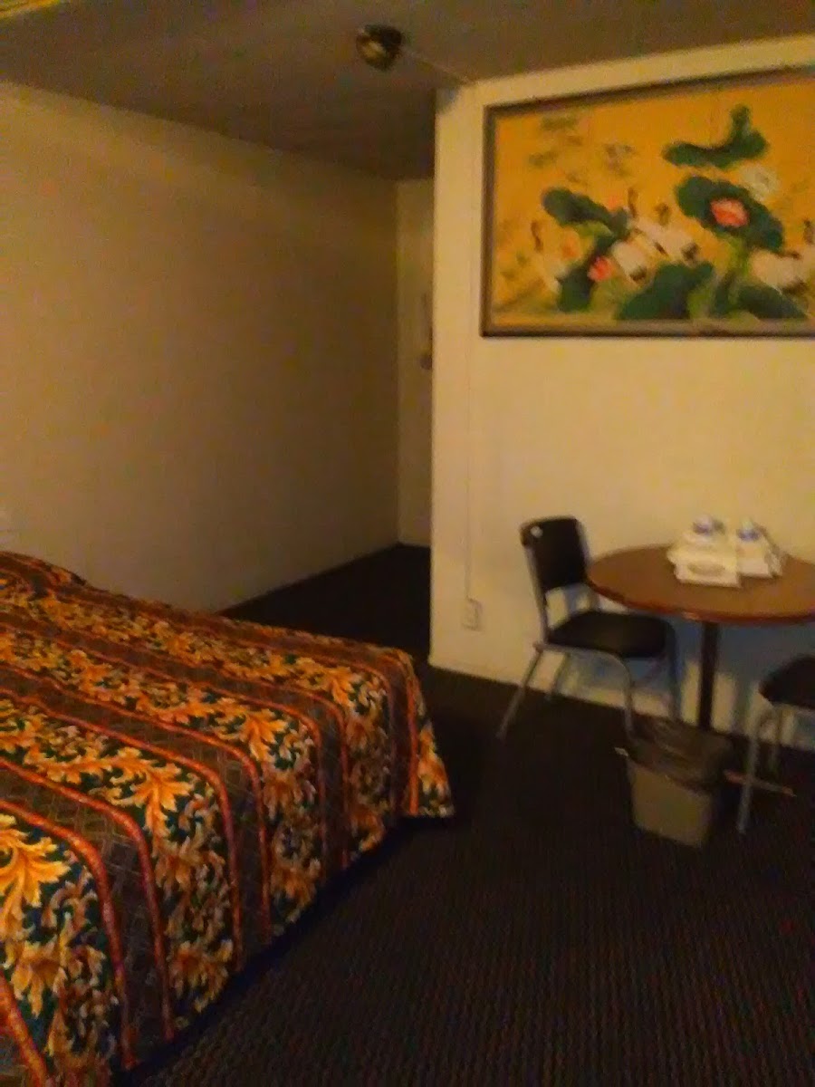 Room 6