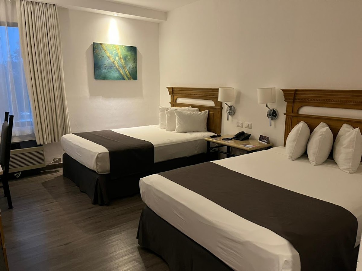 Hotel Victoria Express