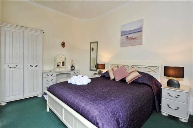 The Old Bridge House photo 3