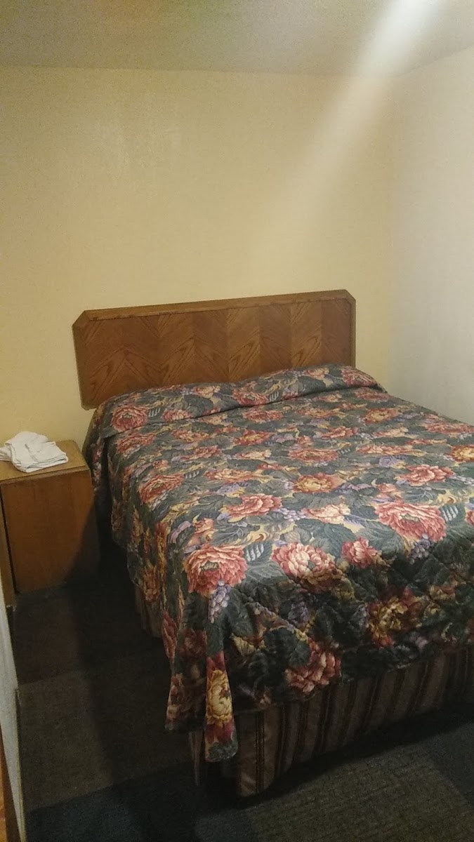 Capitol Manor Motel photo 2