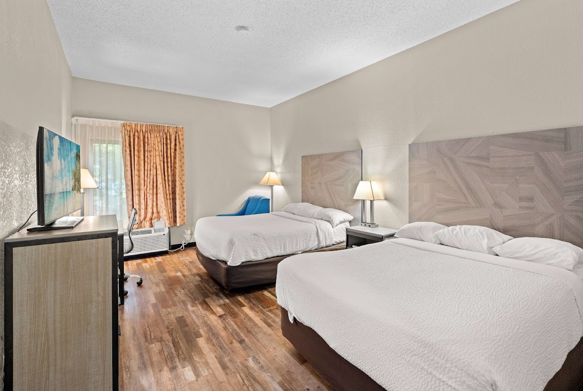 Baymont by Wyndham Lawrence photo 2