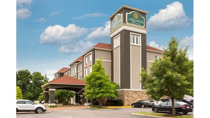 La Quinta Inn & Suites by Wyndham Smyrna TN - Nashville