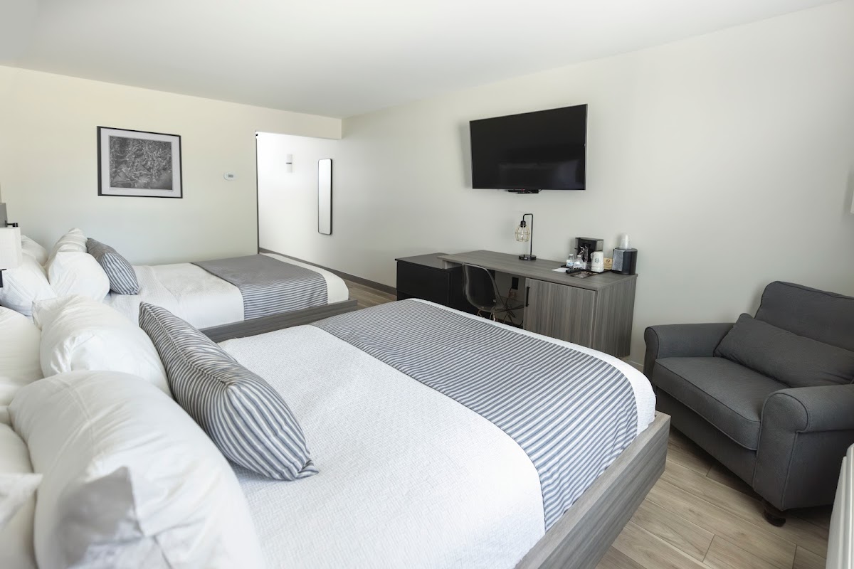 The Farmstead Hotel photo 2