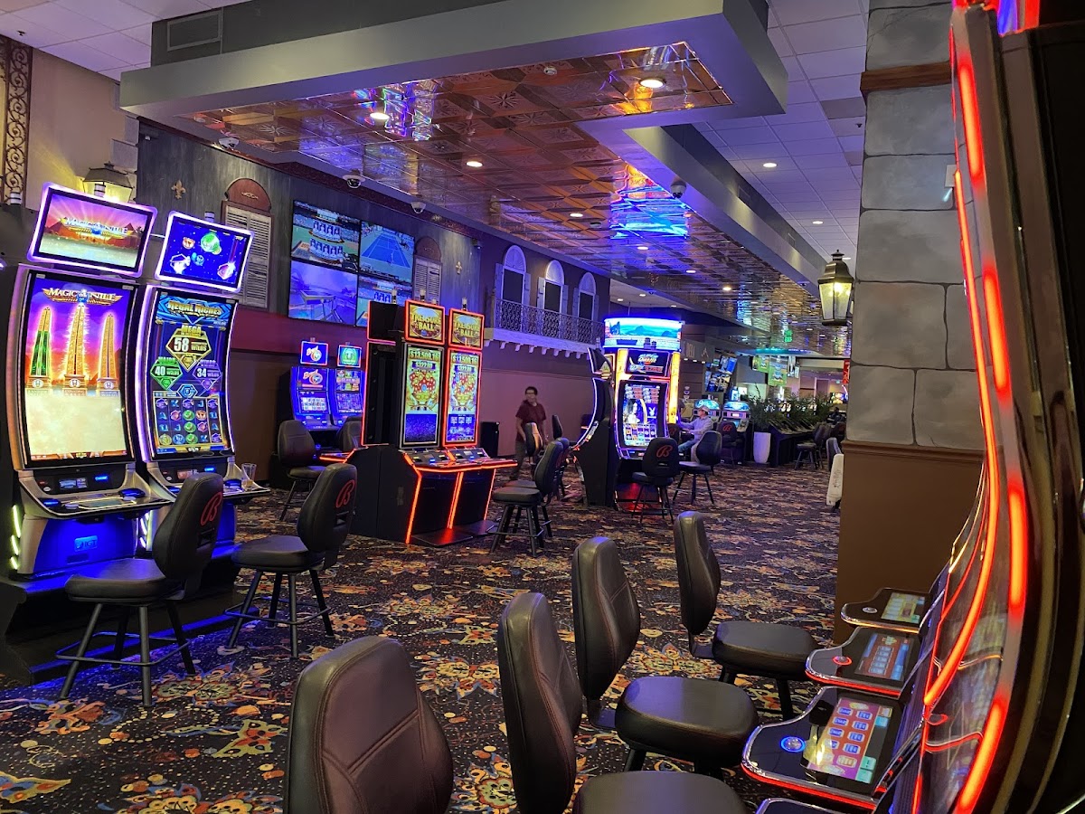 The Lodge Casino (must be 21+) photo 2