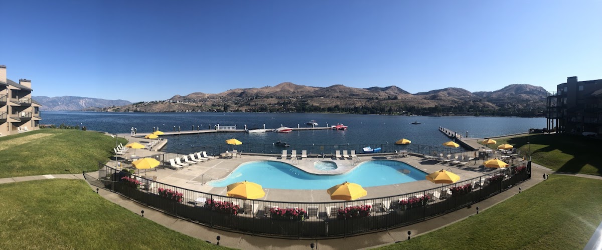 Peterson’s Waterfront Resort photo 2