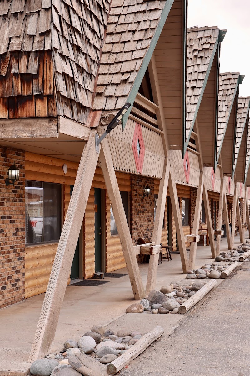 Rocky Mountain Lodge