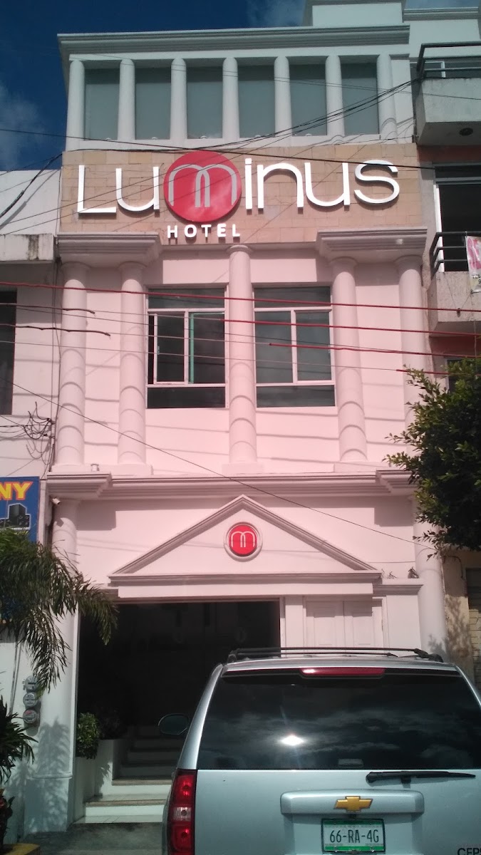 Hotel 'Luminus'