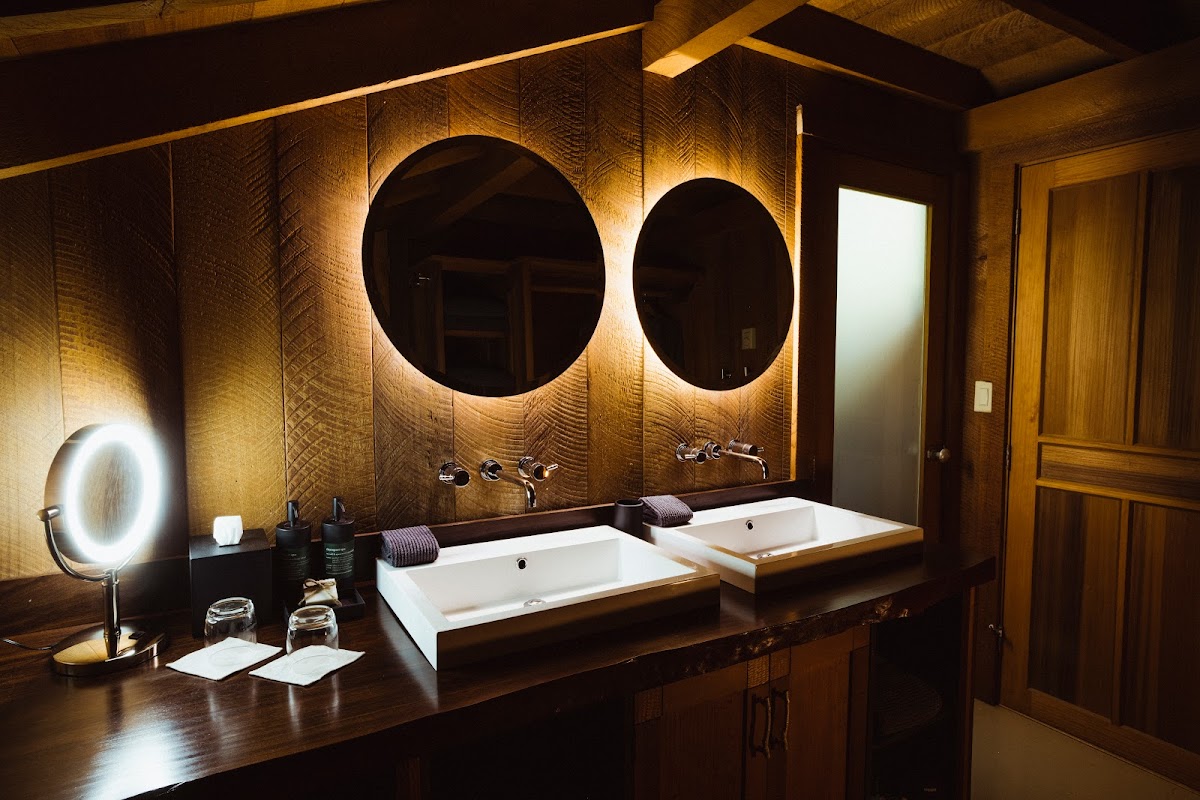 Clayoquot Wilderness Lodge photo 3