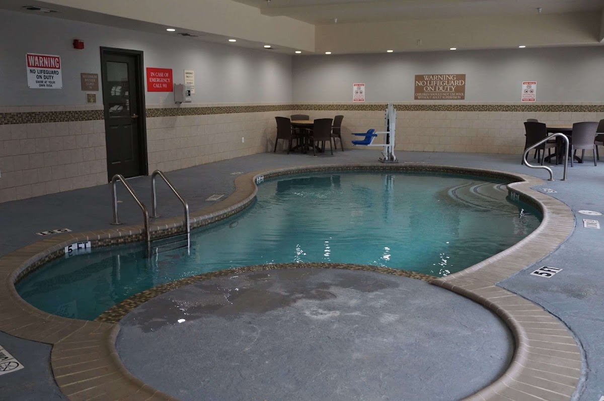 La Quinta Inn & Suites by Wyndham Tyler South photo 3