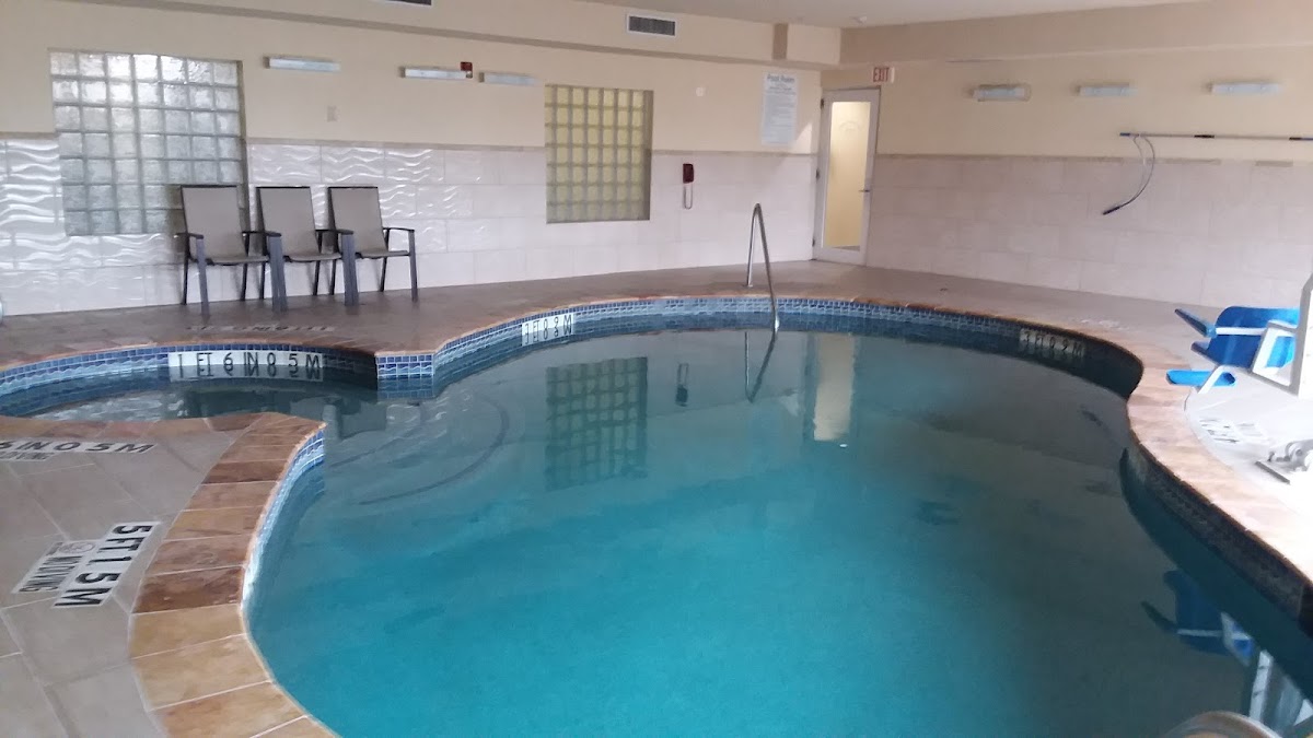 Holiday Inn Express & Suites Gainesville by IHG photo 3