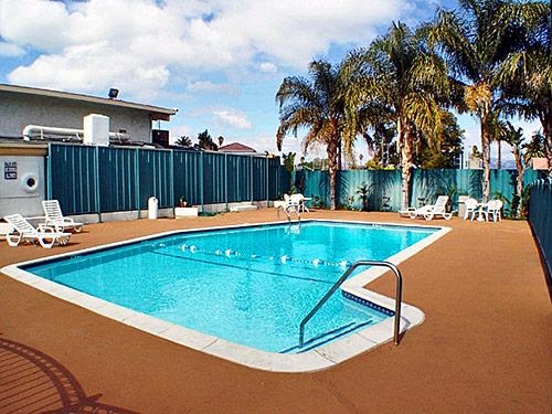 Motel 6 Canoga Park, CA photo 3