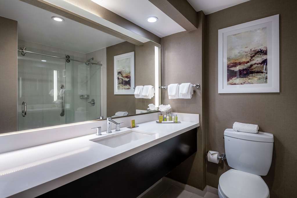 DoubleTree by Hilton Hotel Los Angeles - Norwalk photo 3