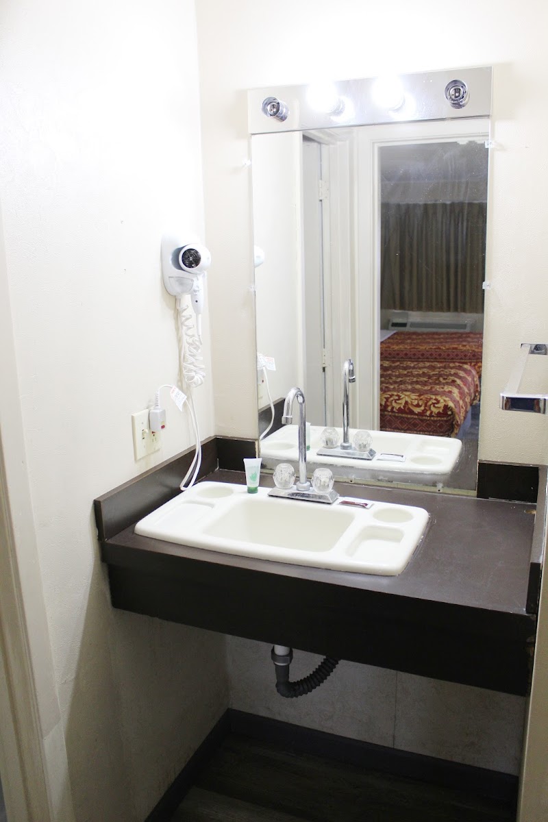 Huntington INN photo 3