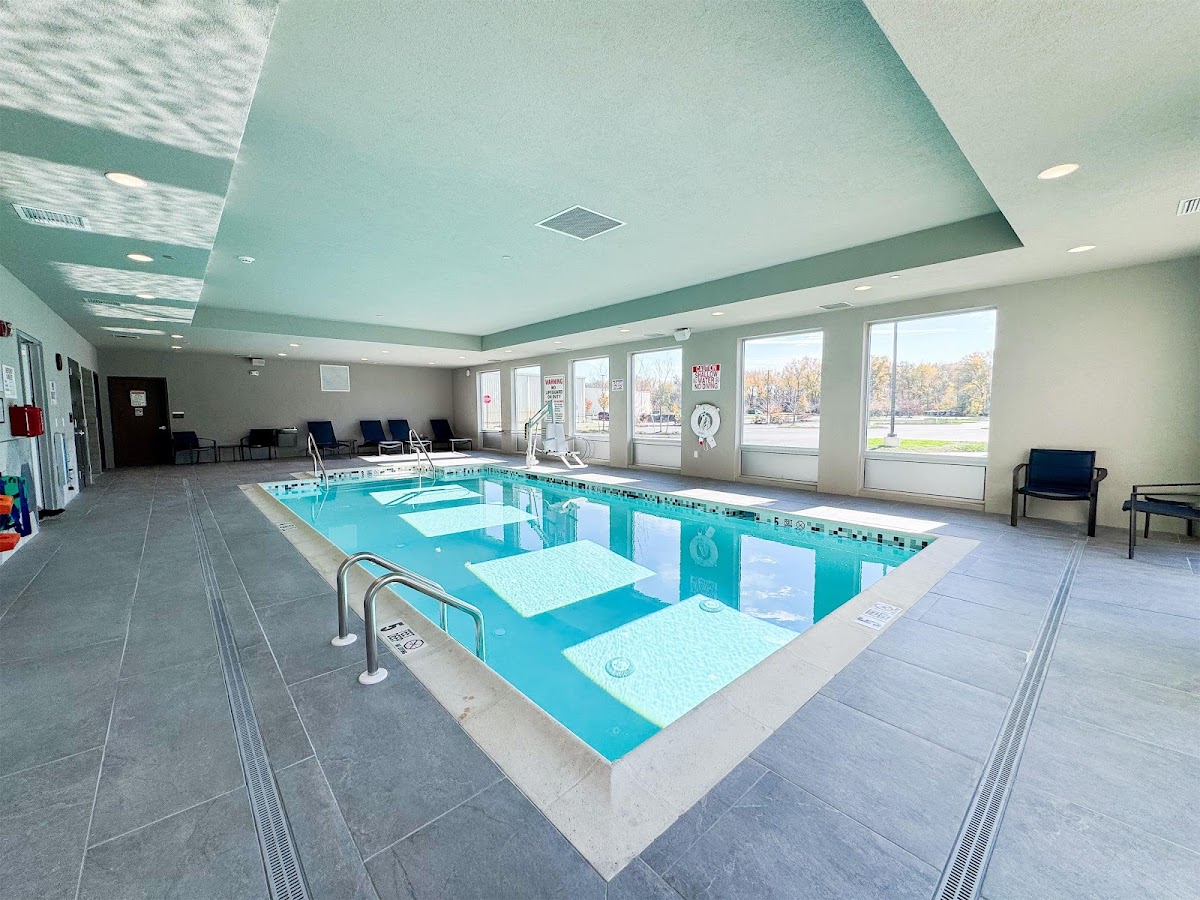 La Quinta Inn & Suites by Wyndham Mount Laurel / Moorestown photo 3