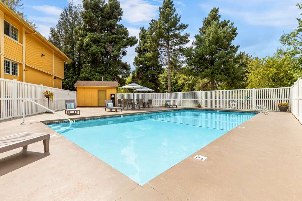 Best Western Plus Parkway Inn photo 3