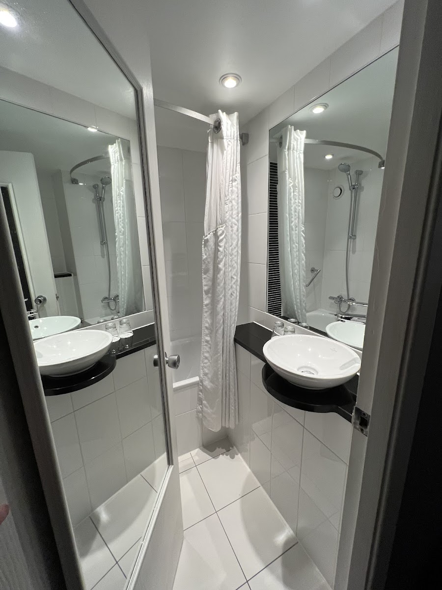 Holiday Inn Glasgow - City Ctr Theatreland by IHG photo 3