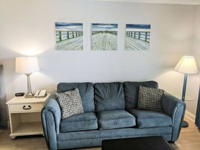 Room 6