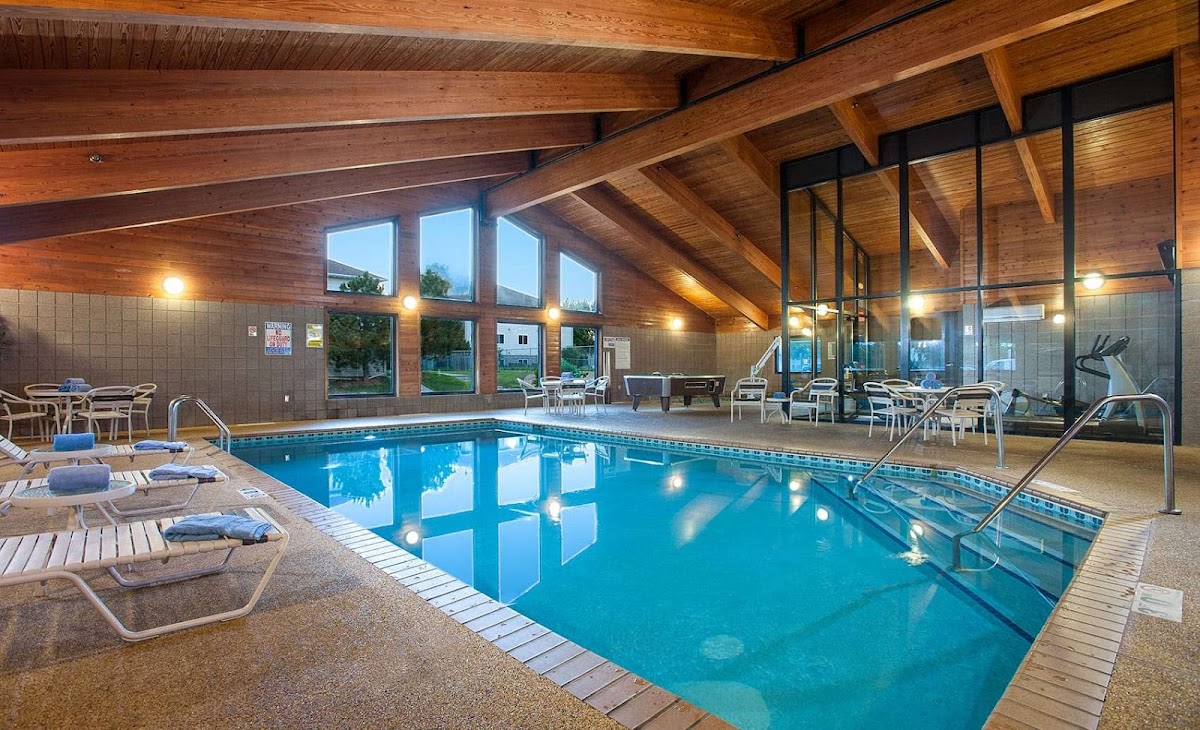 AmericInn by Wyndham Mankato Event Center photo 3