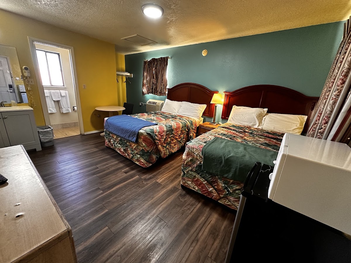 Room 4
