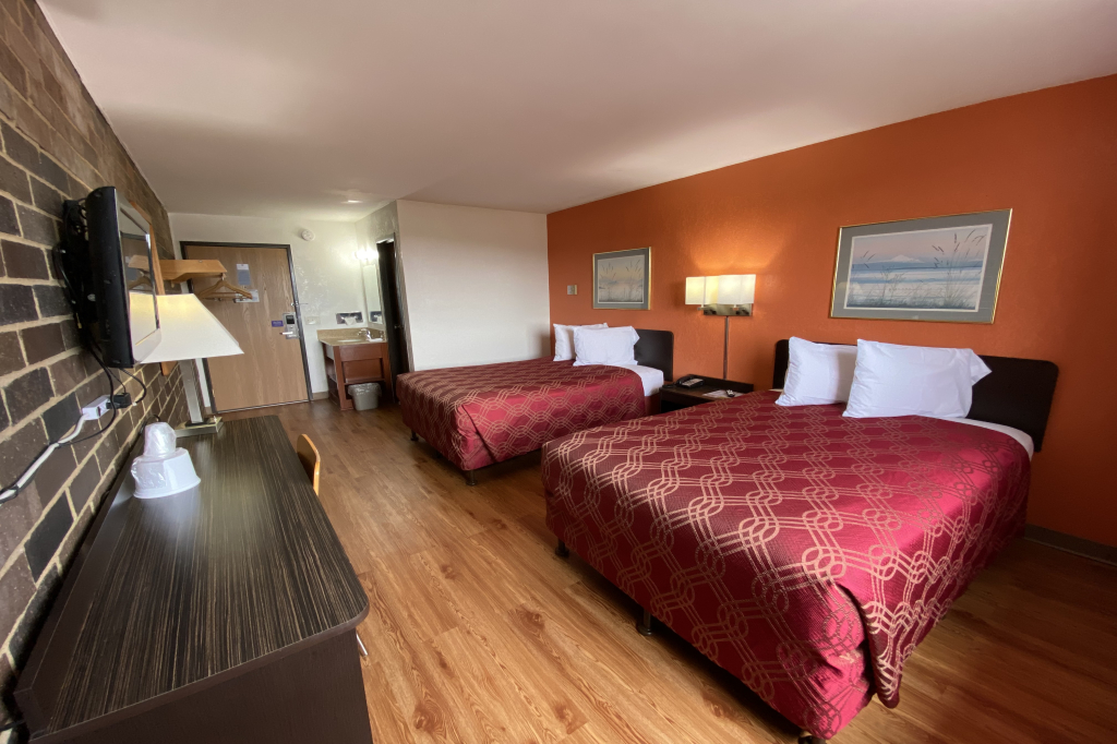 Reliance Inn photo 2