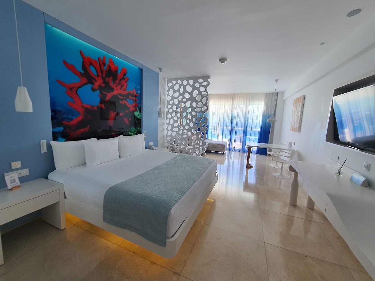 Iberostar Selection Cancún photo 2