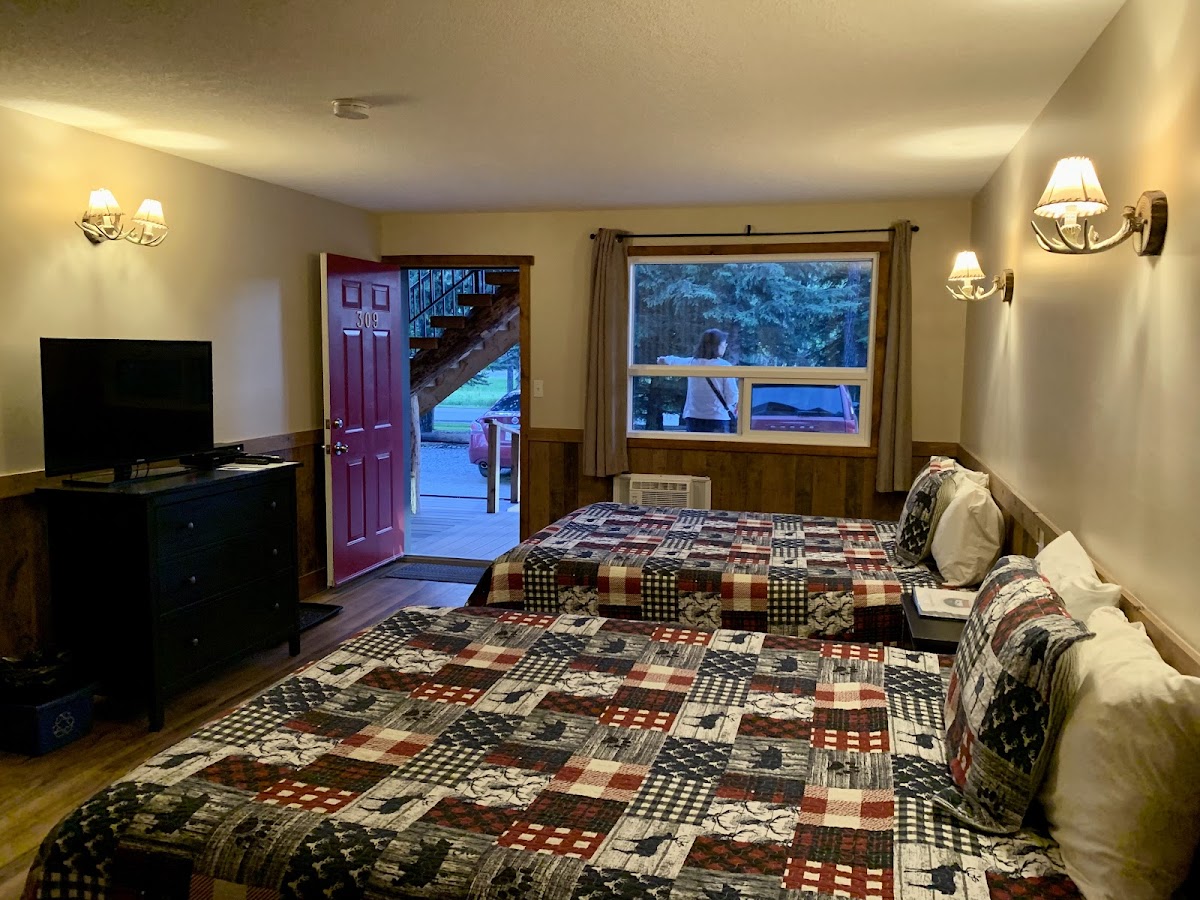 Jasper Gates Resort & RV photo 2