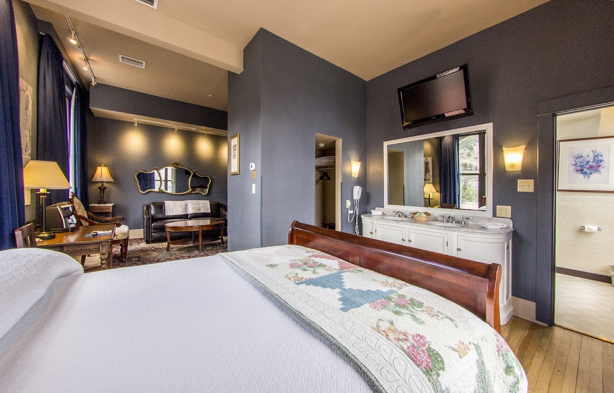 Hotel Glenwood Springs photo 2