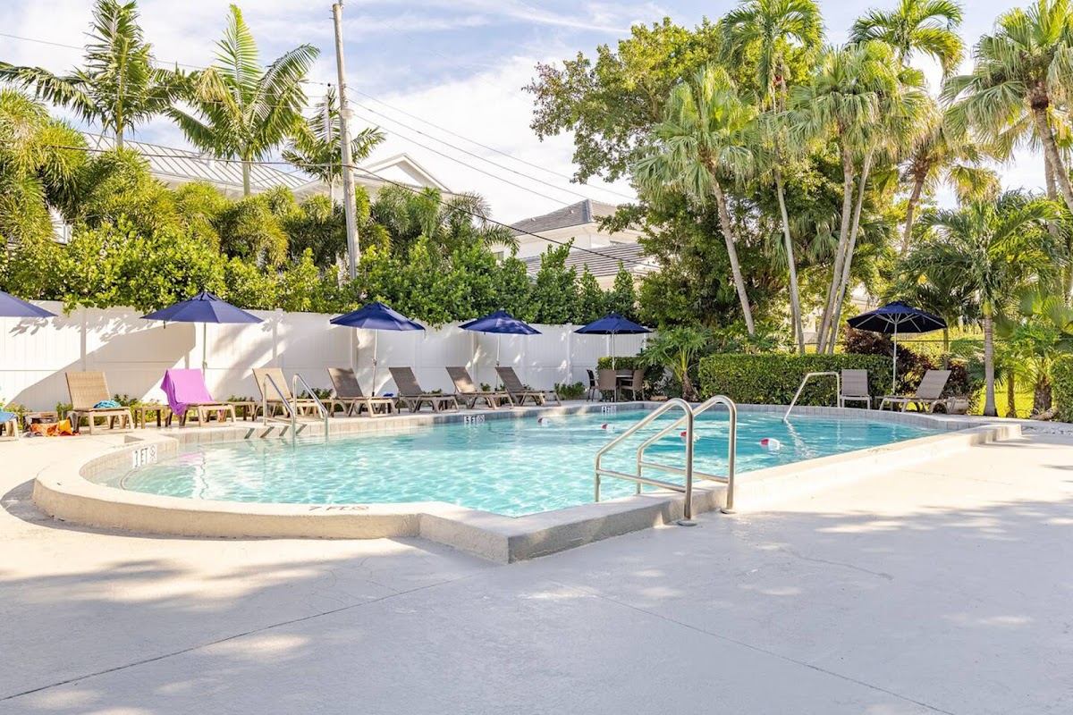 Dover House Resort photo 3
