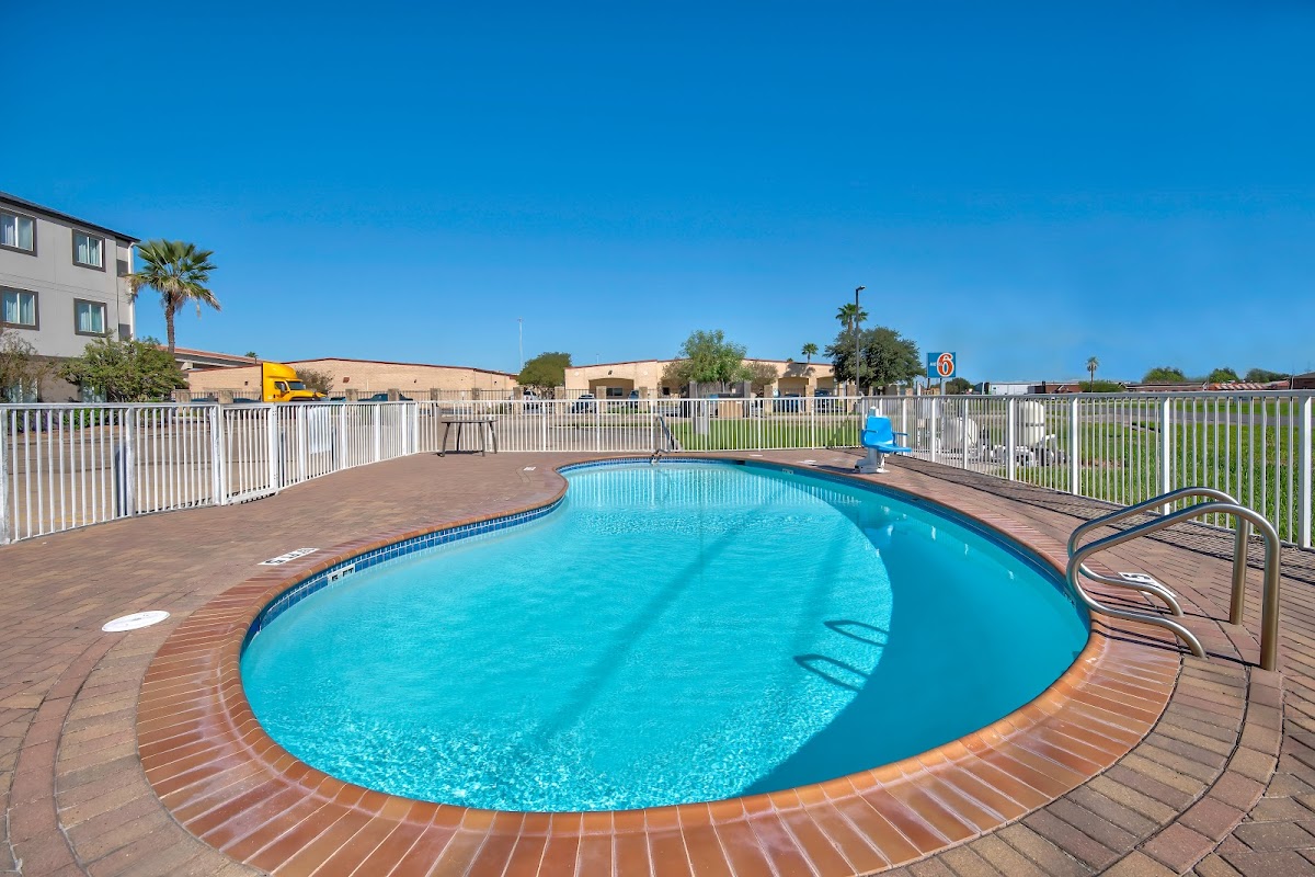 Motel 6 Harlingen, TX photo 3
