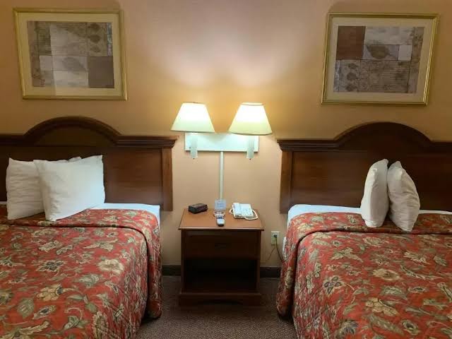 Room 4