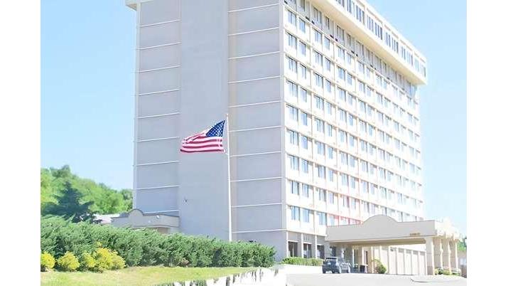 Ramada by Wyndham North Bergen