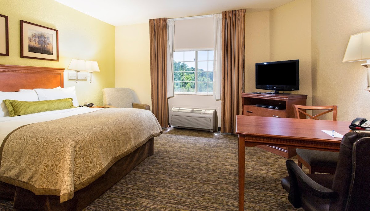 Candlewood Suites Macon by IHG photo 2