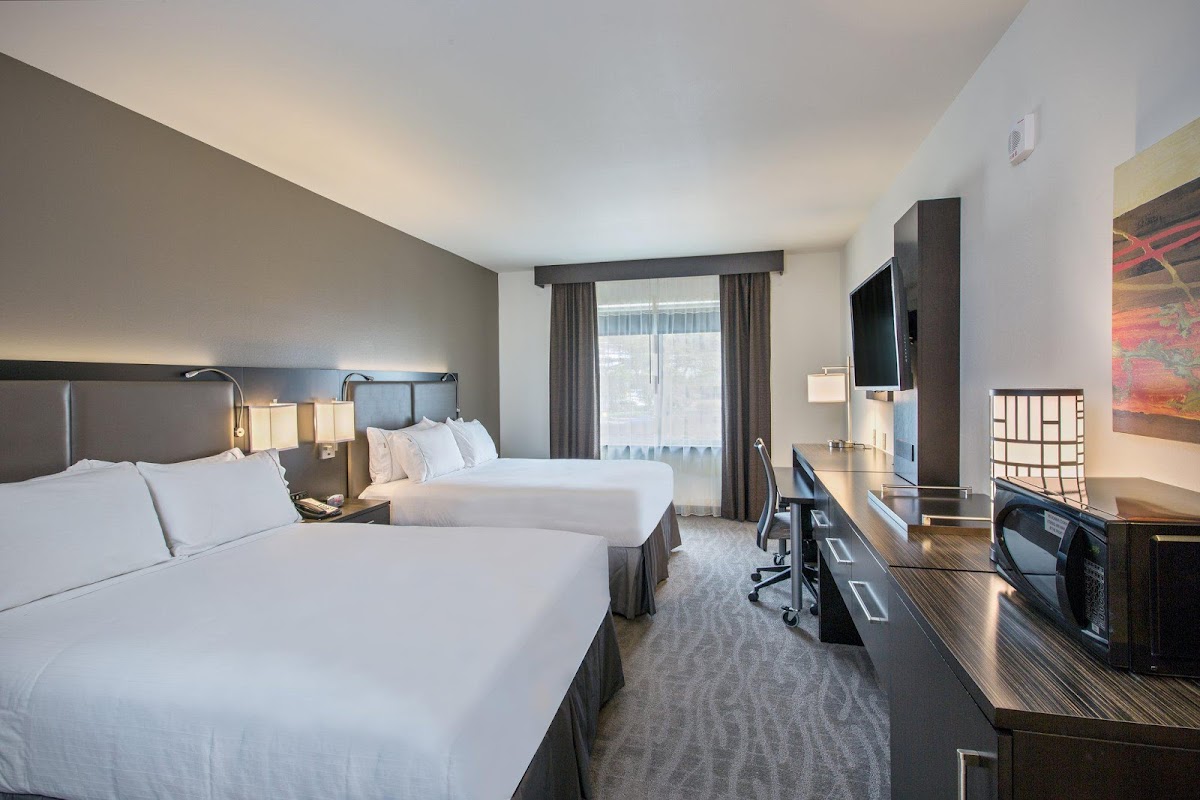 Holiday Inn Express & Suites Kailua-Kona by IHG photo 2