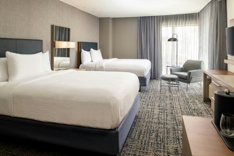 Courtyard by Marriott Houston City Place photo 2