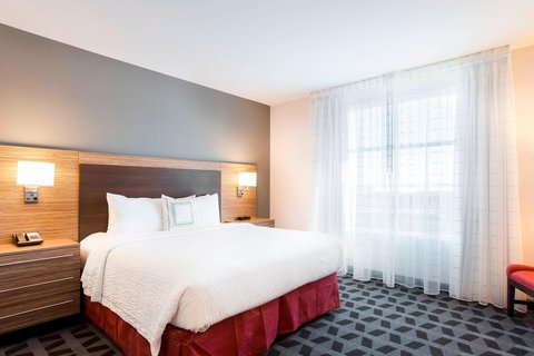 TownePlace Suites by Marriott San Mateo Foster City photo 2