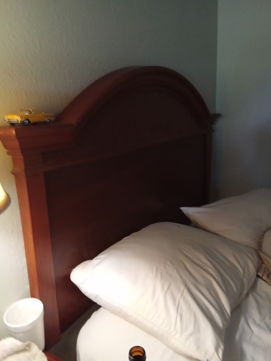 Days Inn & Suites Manchester