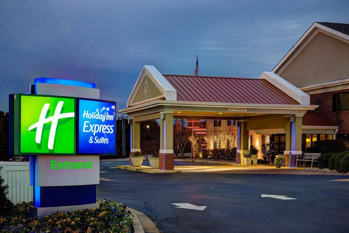 Holiday Inn Express & Suites Corinth by IHG