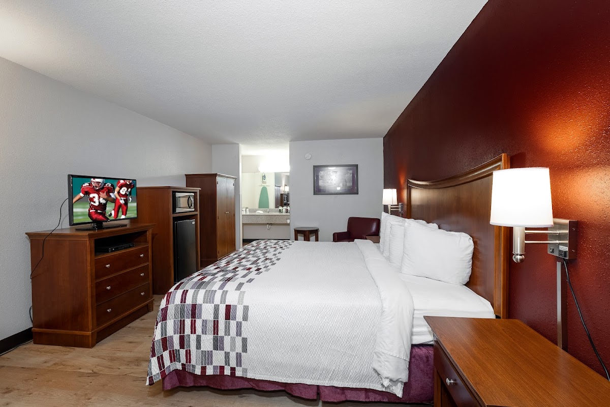 Red Roof Inn Dothan photo 2