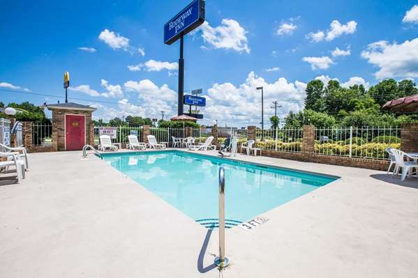 Rodeway Inn Expo Center photo 3