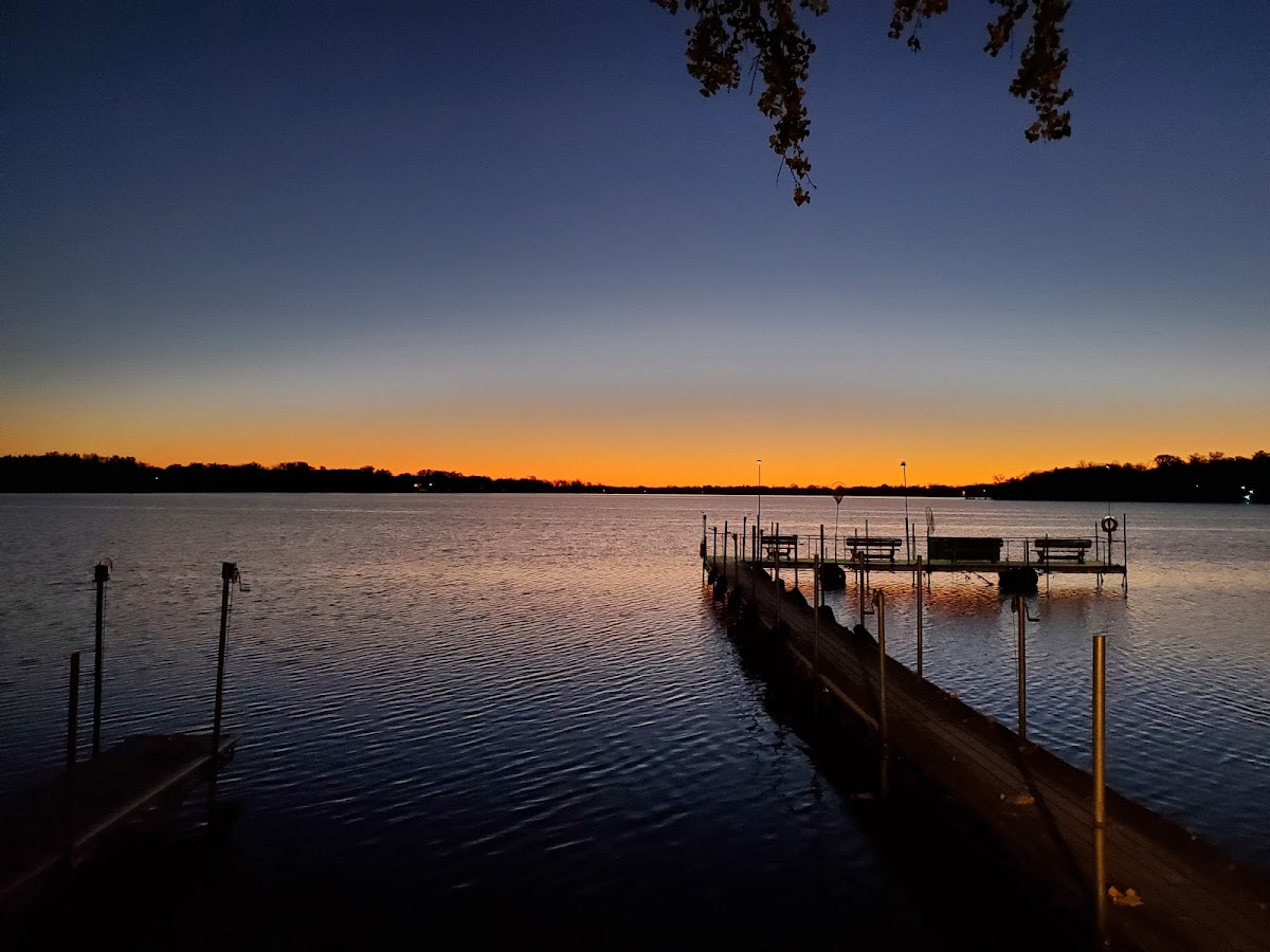 Buck Point Lodge photo 2