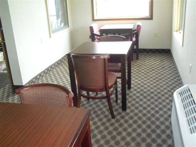 Red Carpet Inn Orchard Park, NY photo 2