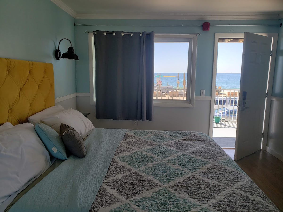 Sandy Shore Motel