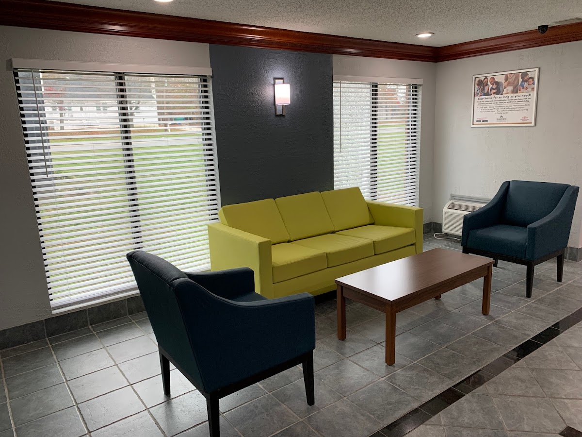 HomeTowne Studios Egg Harbor - Atlantic City Airport photo 3